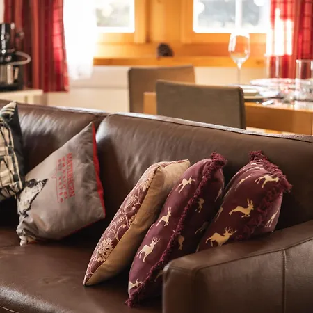 Charming Alpin Violett Appartement